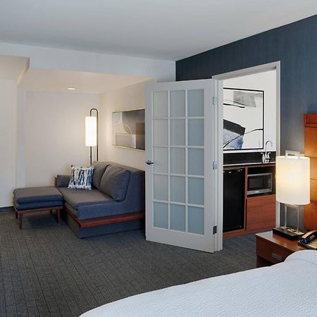 Courtyard By Marriott Springfield Downtown Exterior foto