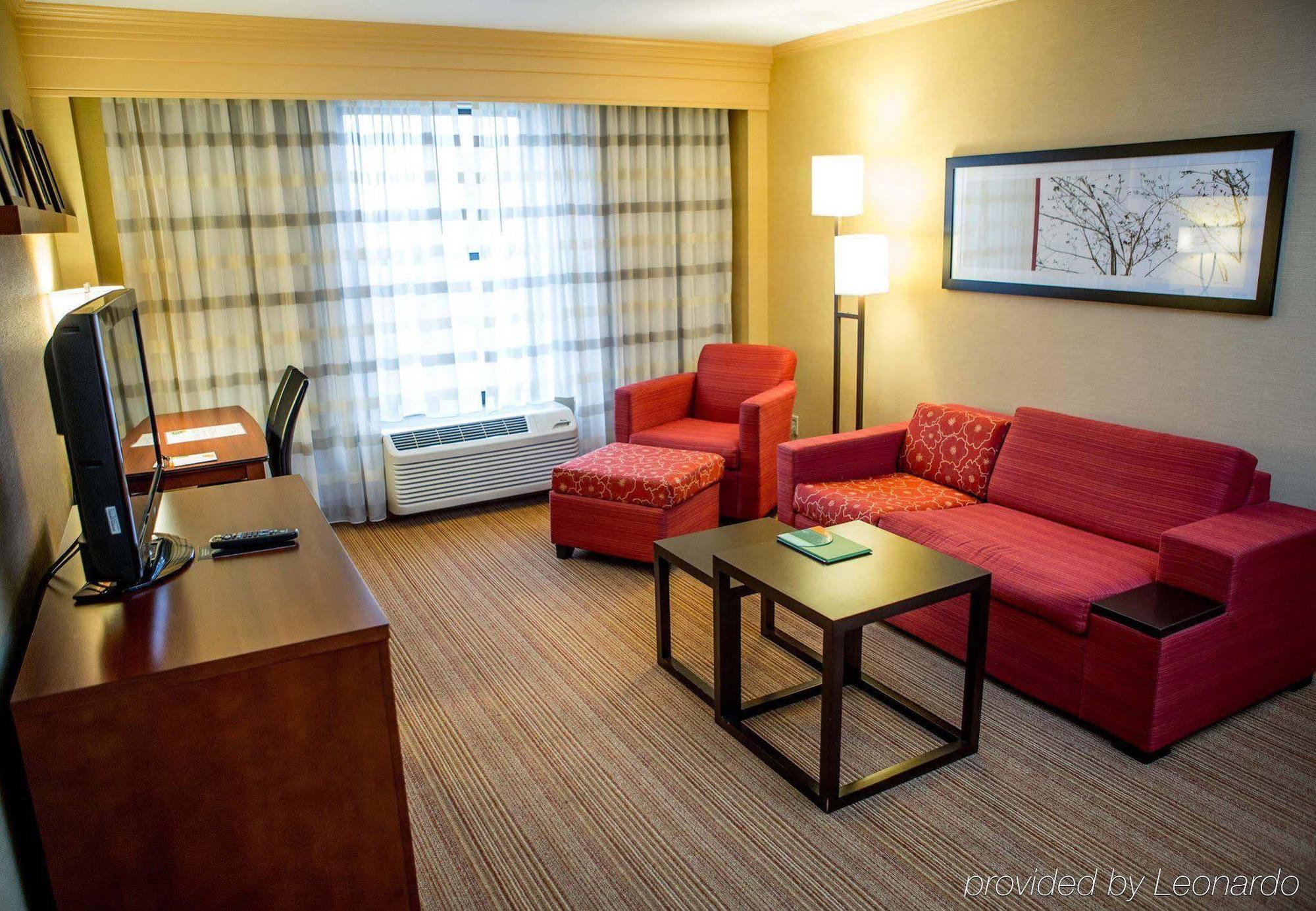 Courtyard By Marriott Springfield Downtown Exterior foto
